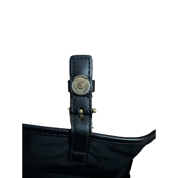 Tory Burch Perry Nylon Crossbody Shoulder Bag Black Strap Green Interior - Picture 15 of 16